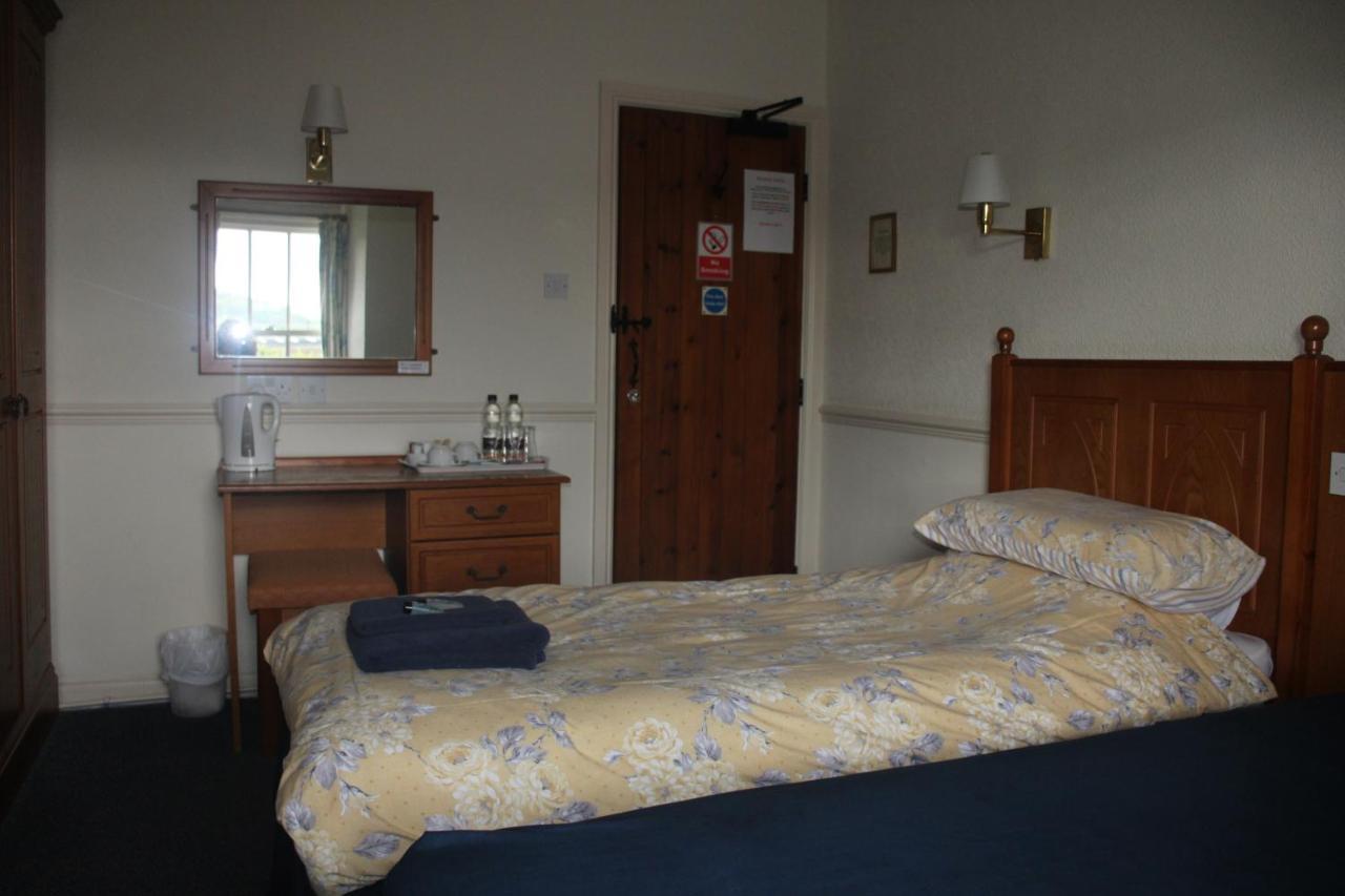 Hotel The Red Lion Lowick Green Esterno foto